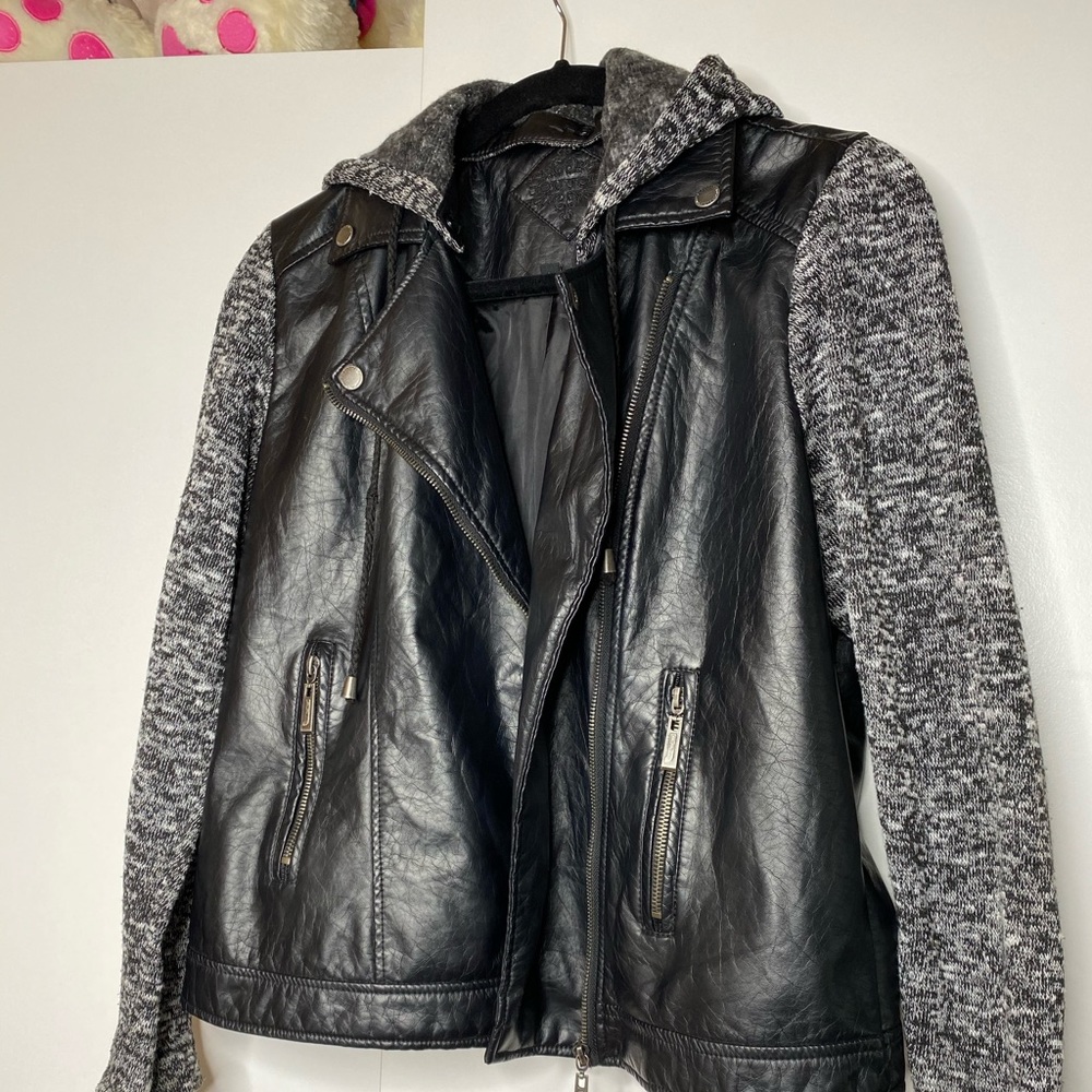 🧥 Jou Jou Coat biker/leather jacket hoodie L 🧥